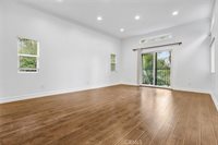 22202 Avenue San Luis, Woodland Hills, CA 91364