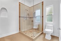 22202 Avenue San Luis, Woodland Hills, CA 91364