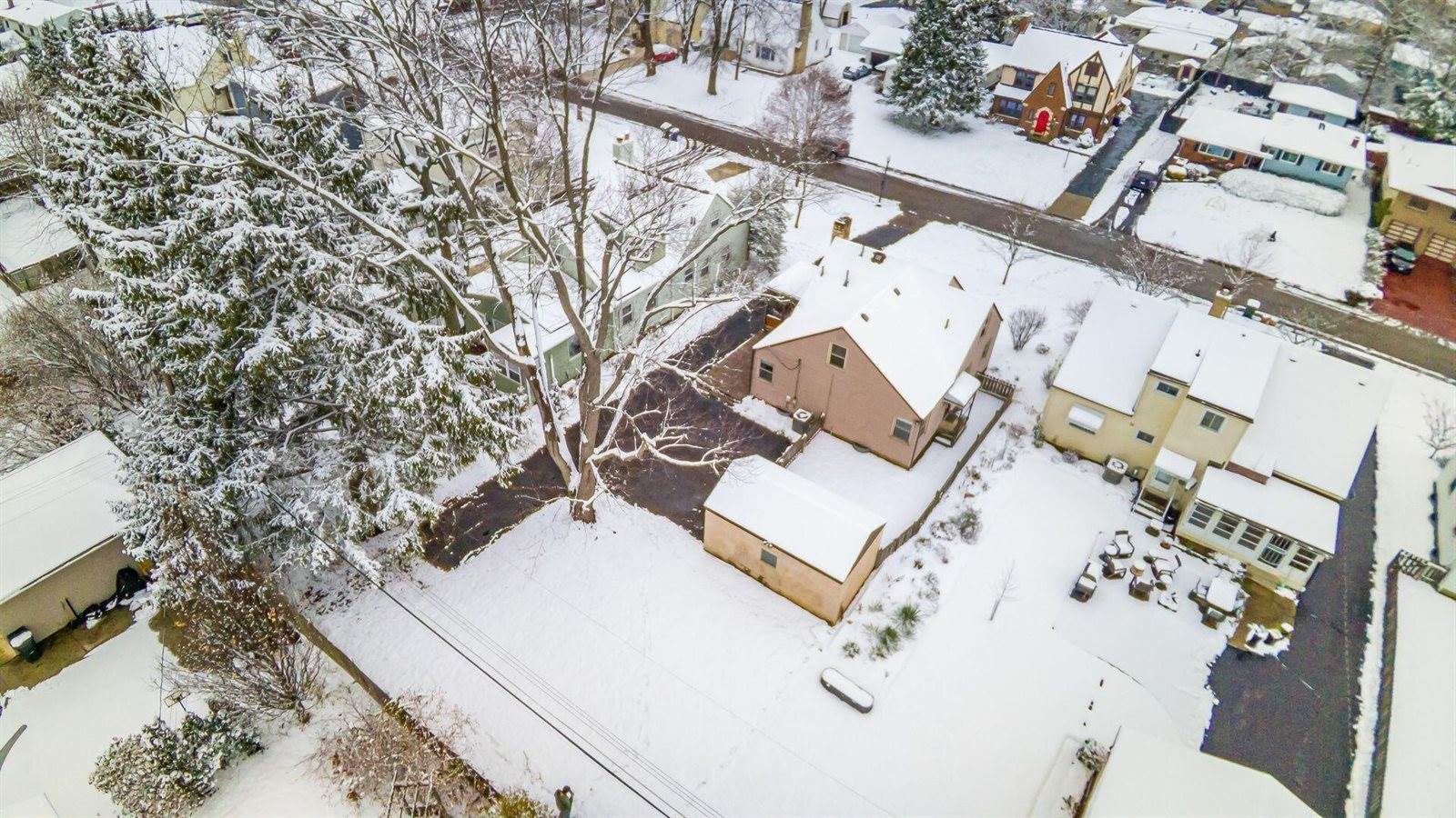 261 South Kellner Road, Columbus, OH 43209