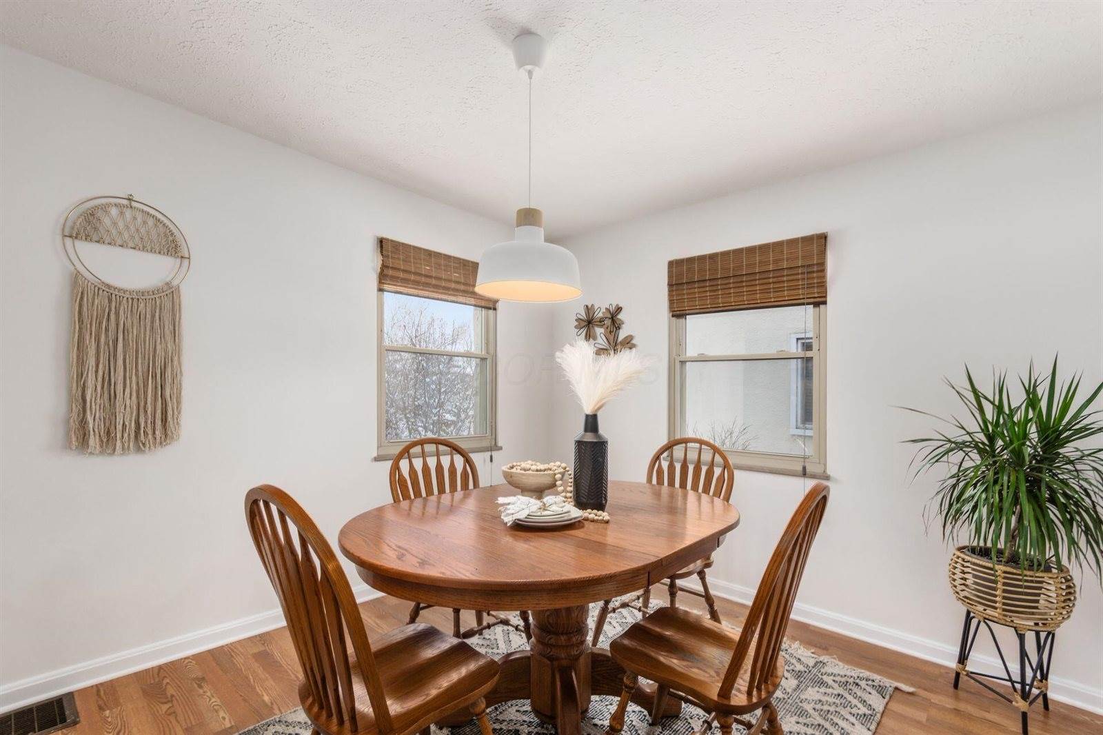 261 South Kellner Road, Columbus, OH 43209