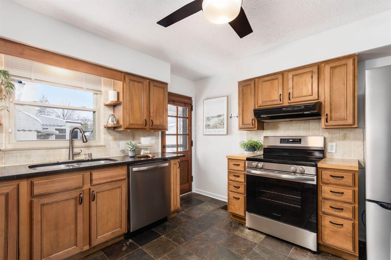 261 South Kellner Road, Columbus, OH 43209