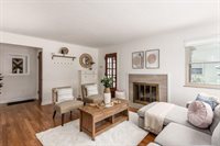 261 South Kellner Road, Columbus, OH 43209