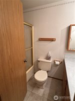 8220 Lake Forest Drive SE, Lacey, WA 98503