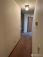 8220 Lake Forest Drive SE, Lacey, WA 98503