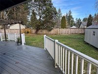 8220 Lake Forest Drive SE, Lacey, WA 98503