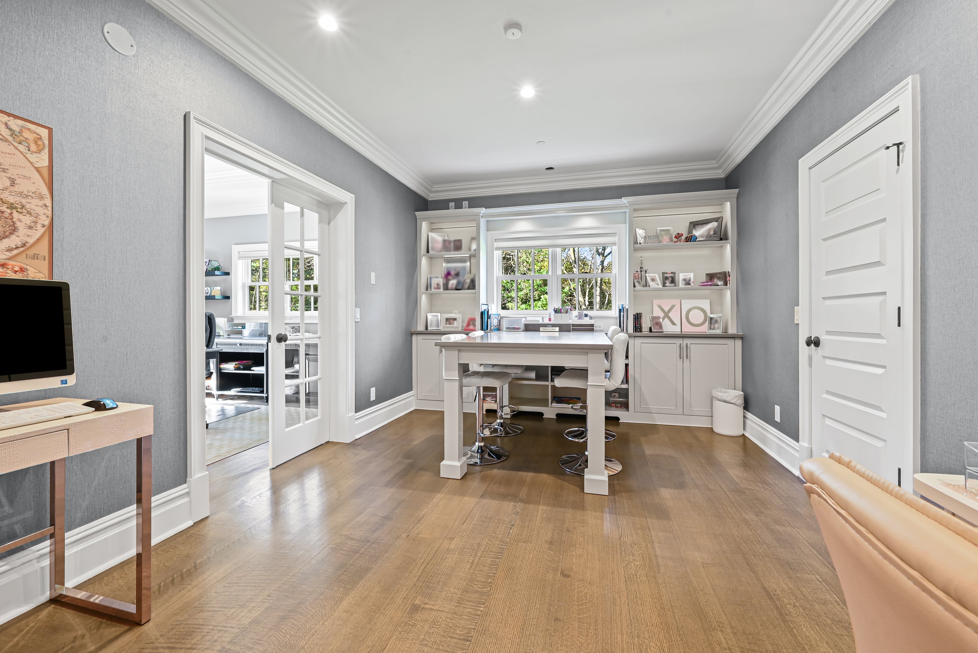 15 High Ridge Lane, Oyster Bay, NY 11560