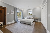 15 High Ridge Lane, Oyster Bay, NY 11560