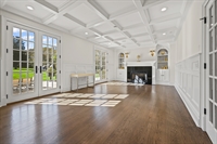 15 High Ridge Lane, Oyster Bay, NY 11560