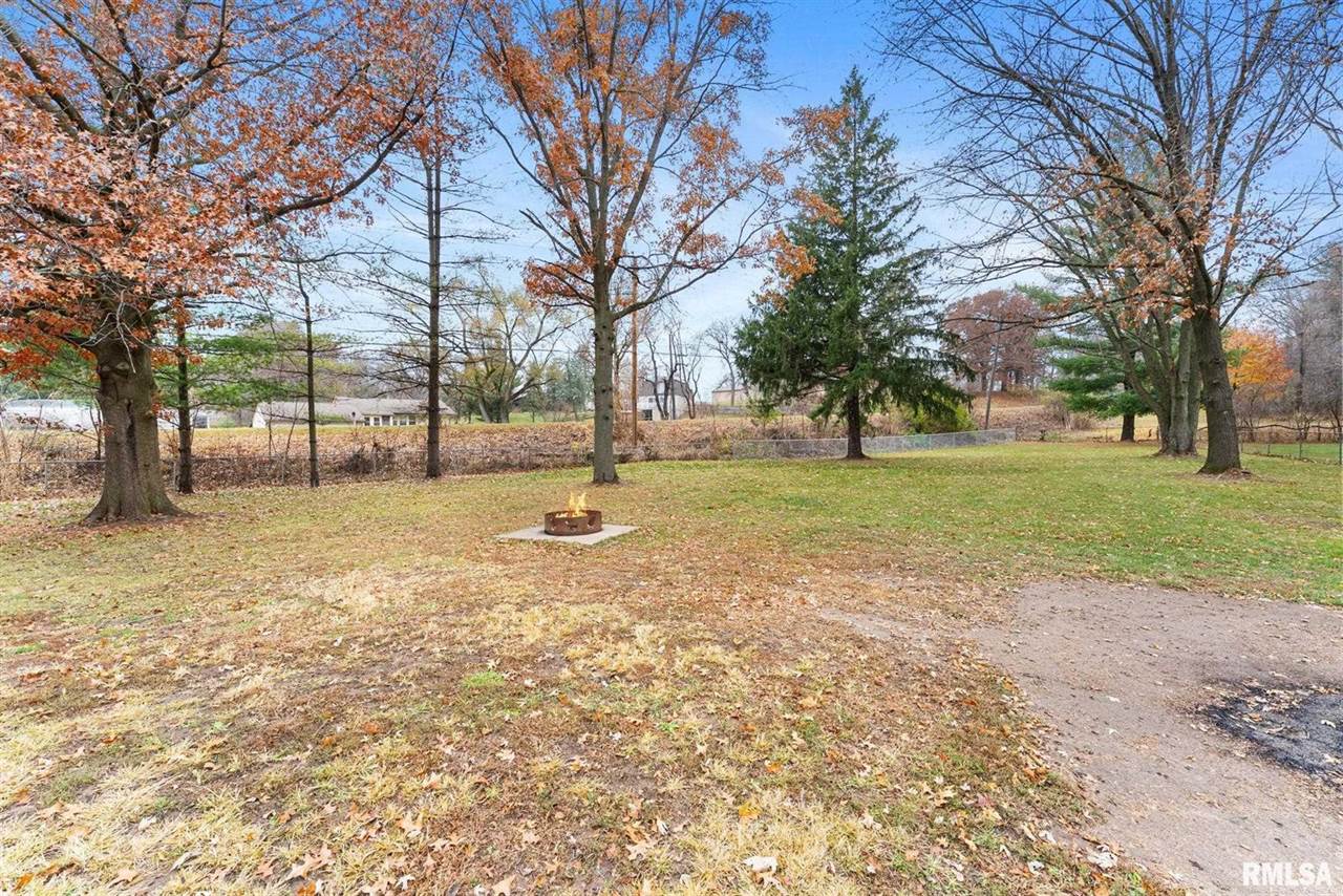 5924 Dayton Corner B Street, Colona, IL 61241