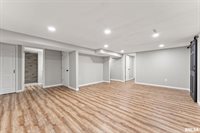 5924 Dayton Corner B Street, Colona, IL 61241