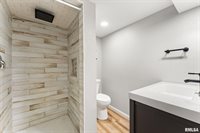 5924 Dayton Corner B Street, Colona, IL 61241