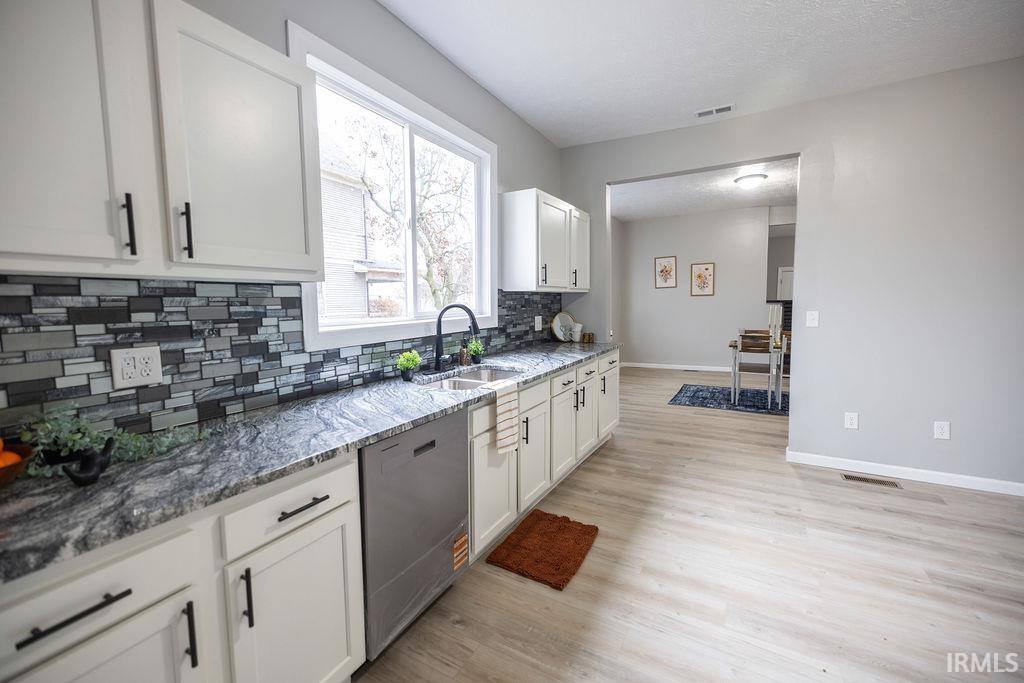 708 S Anderson Street, Elwood, IN 46036