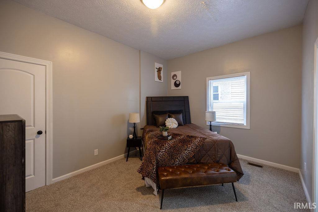 708 S Anderson Street, Elwood, IN 46036