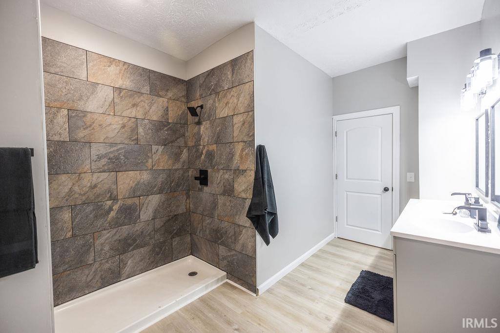 708 S Anderson Street, Elwood, IN 46036