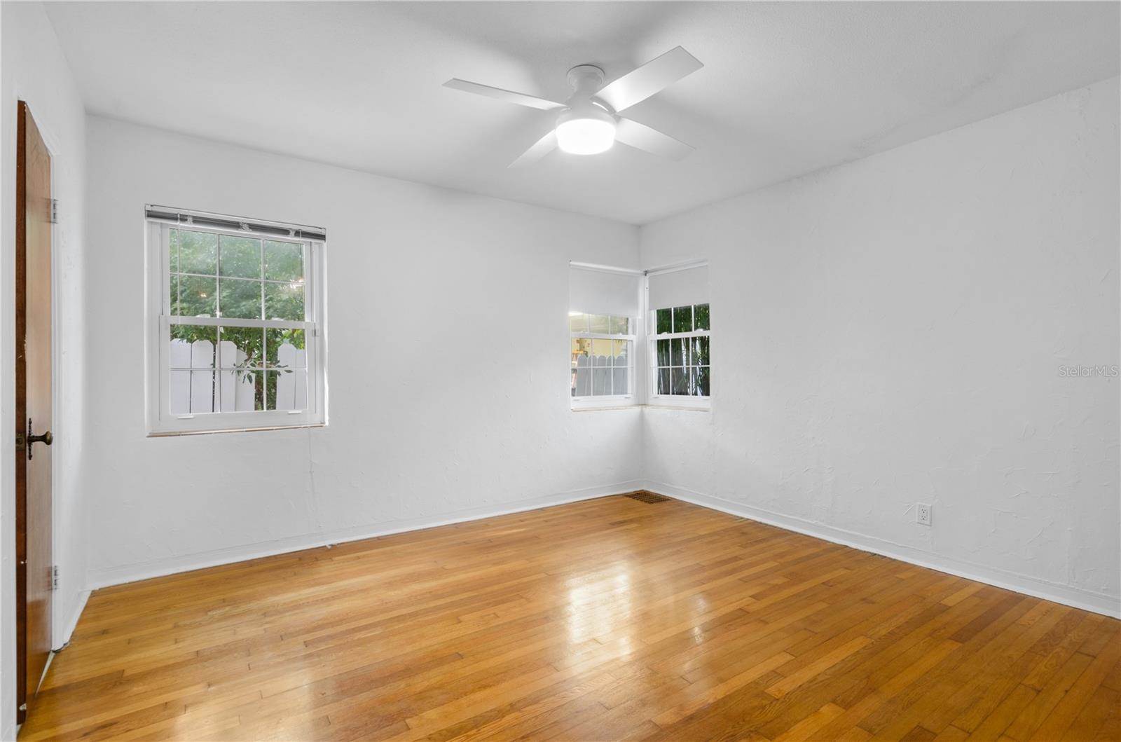 717 19TH Avenue North, Saint Petersburg, FL 33704