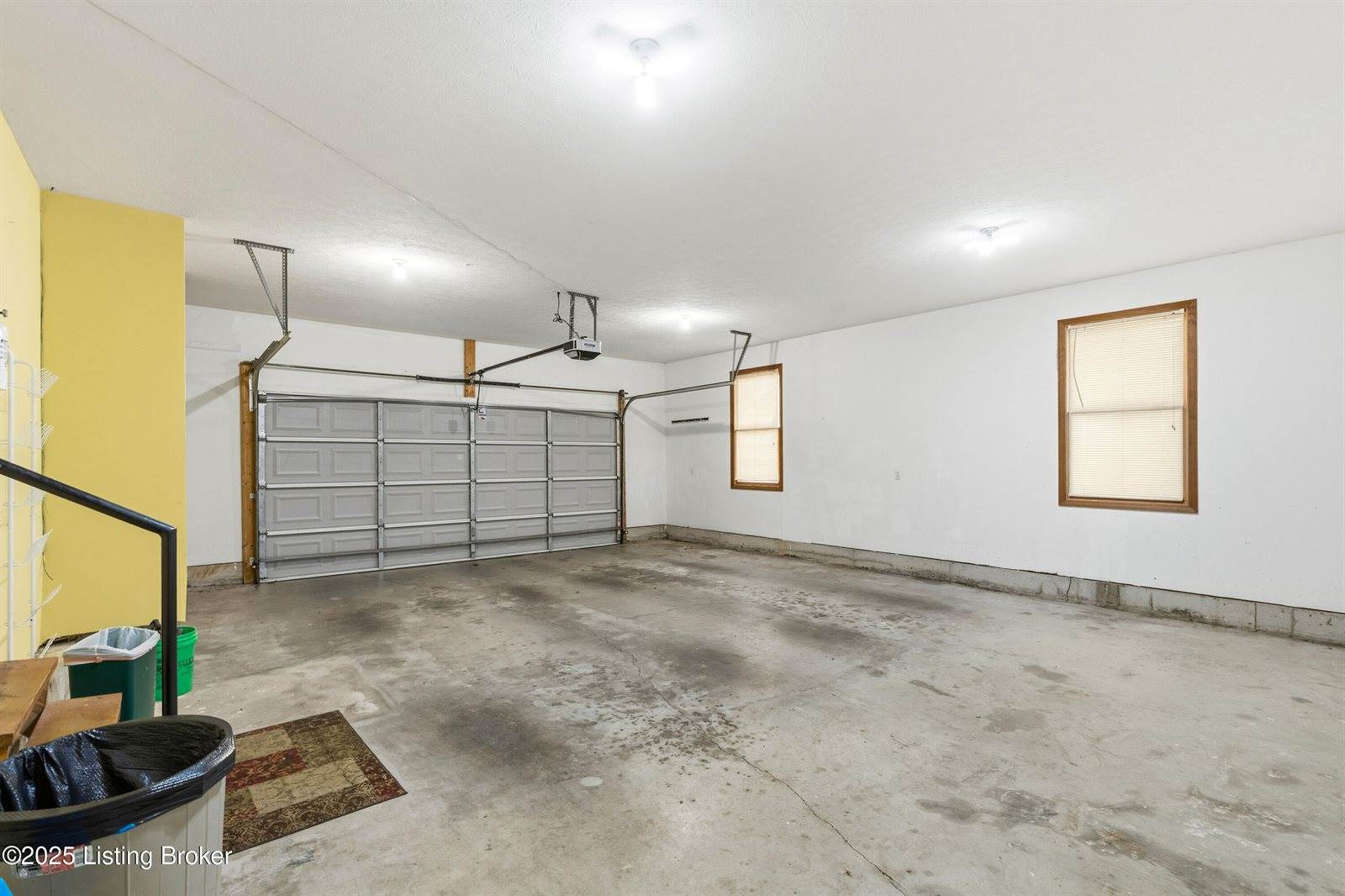 17 Bittersweet Pl, Brandenburg, KY 40108