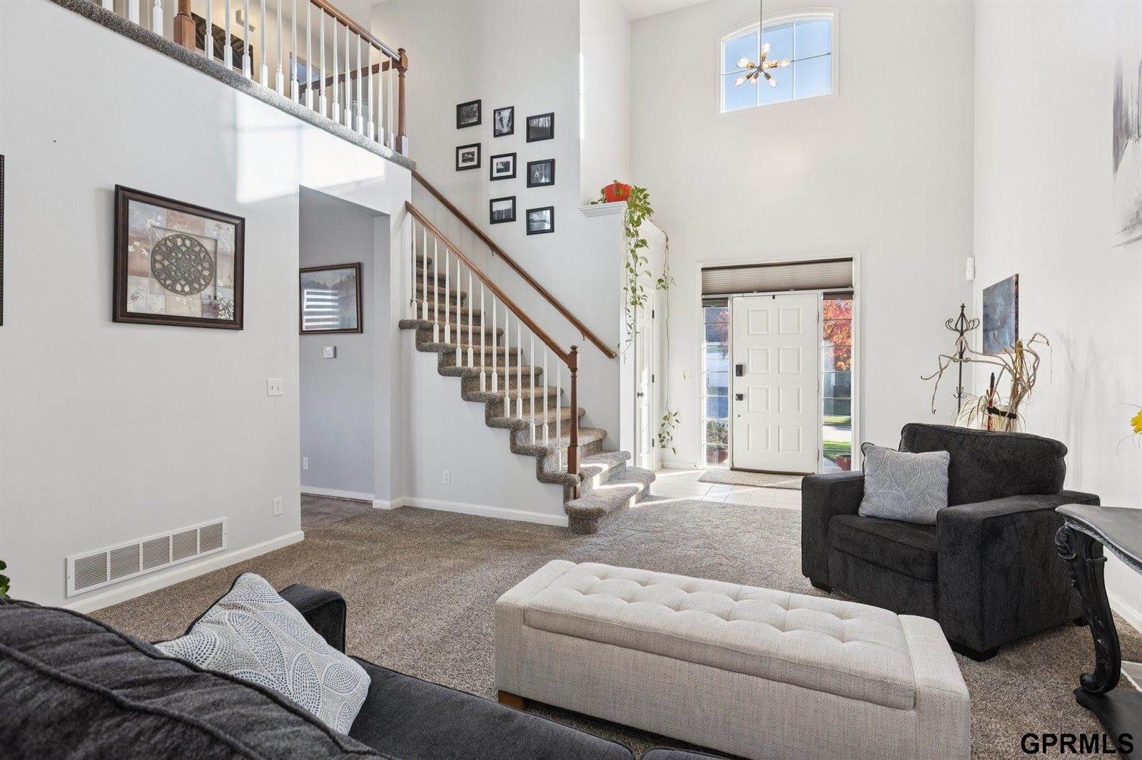 9610 South 28Th Avenue, Bellevue, NE 68147