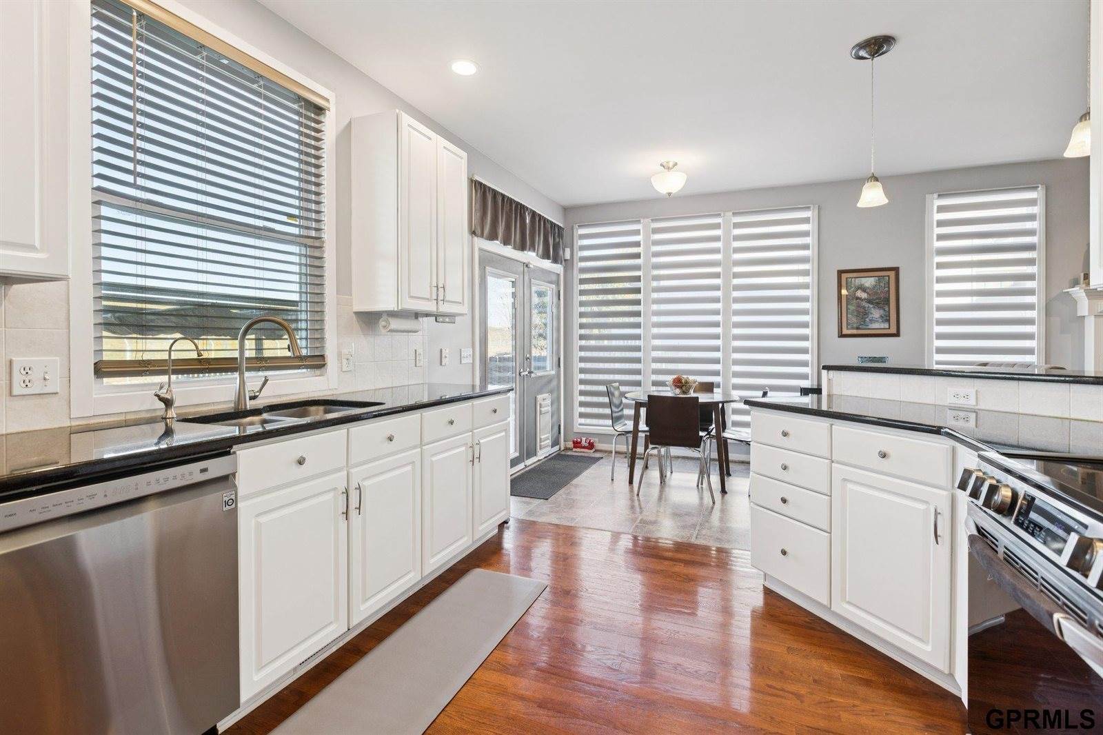 9610 South 28Th Avenue, Bellevue, NE 68147