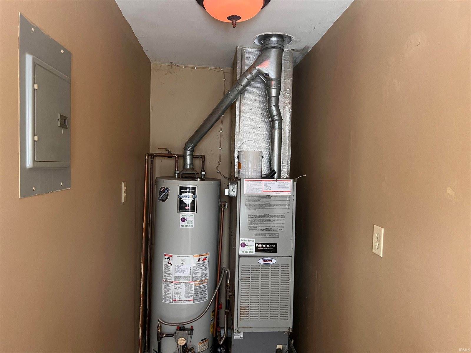 8808 W Cornbread Road, Yorktown, IN 47396