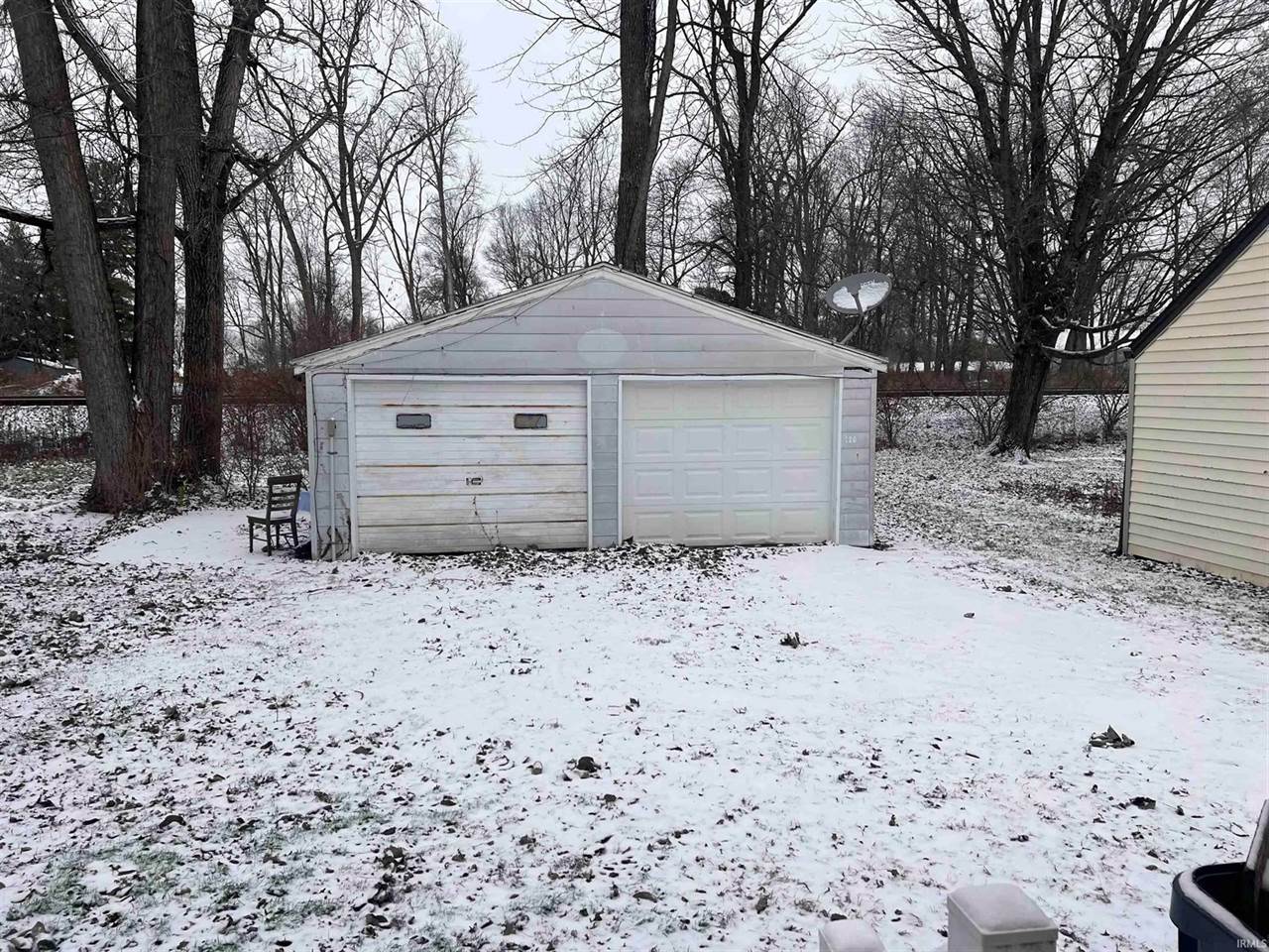 8808 W Cornbread Road, Yorktown, IN 47396