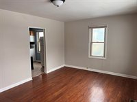 8808 W Cornbread Road, Yorktown, IN 47396