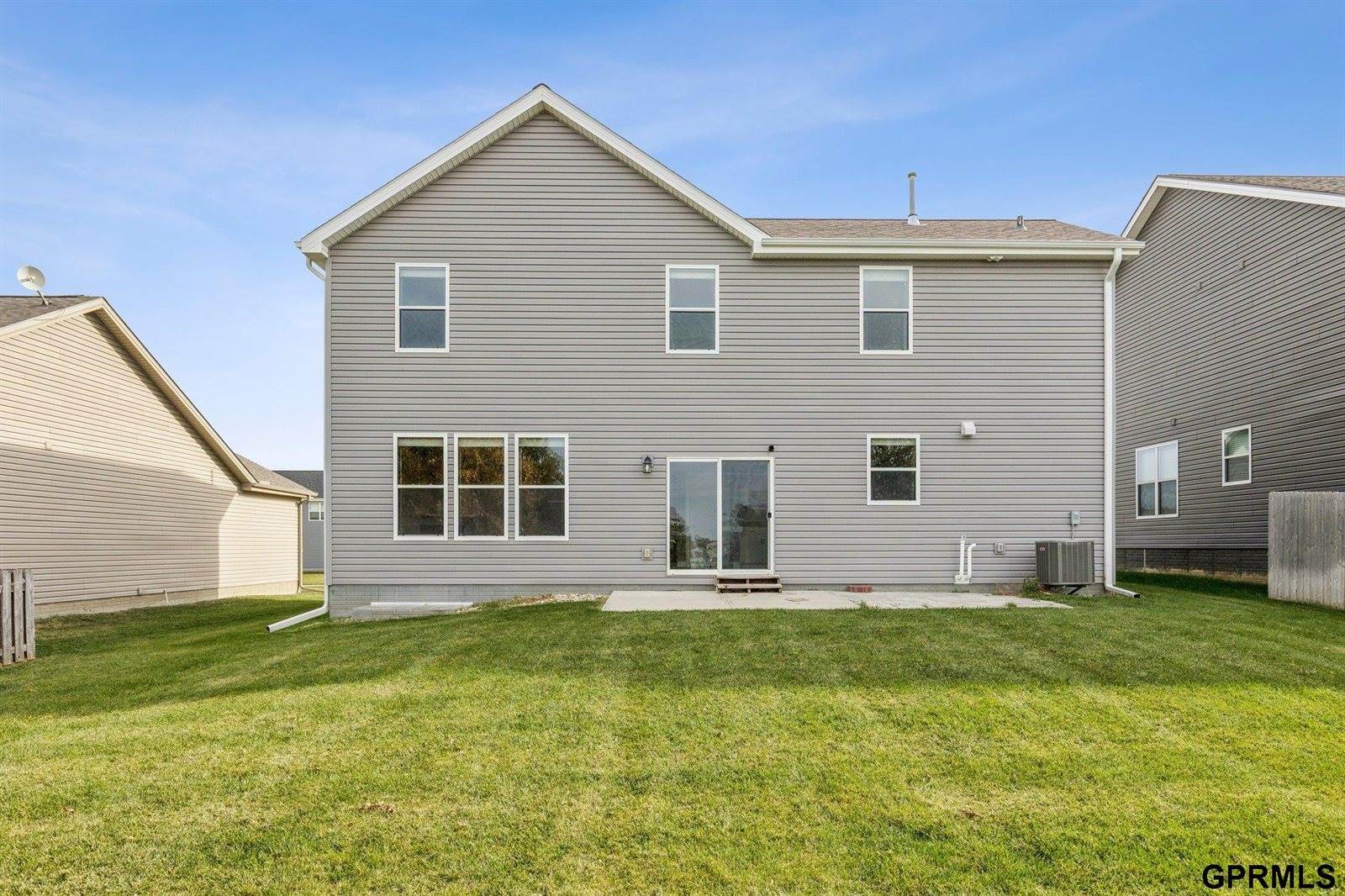 8230 Kilpatrick Parkway, Bennington, NE 68007