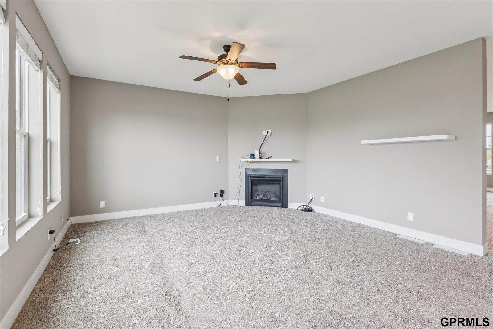 8230 Kilpatrick Parkway, Bennington, NE 68007