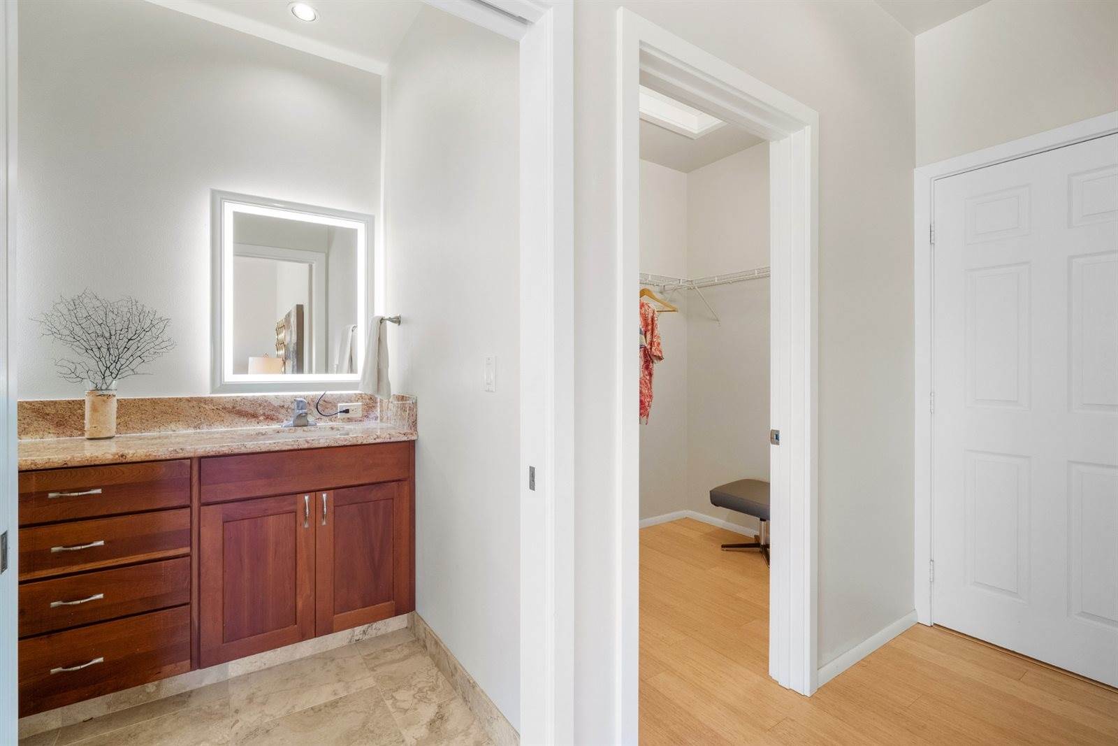 73-4368 Kapuahi St, Kailua-Kona, HI 96740