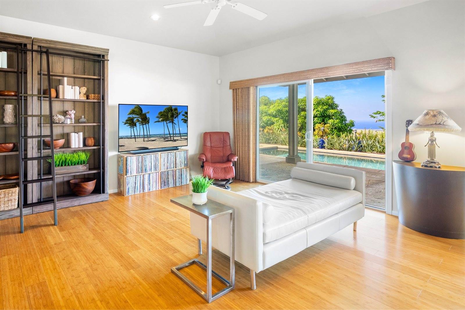 73-4368 Kapuahi St, Kailua-Kona, HI 96740