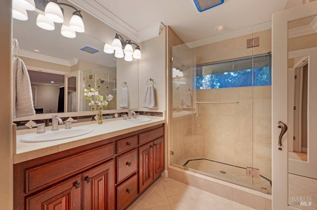 2531 Del Rosa Avenue, Santa Rosa, CA 95409