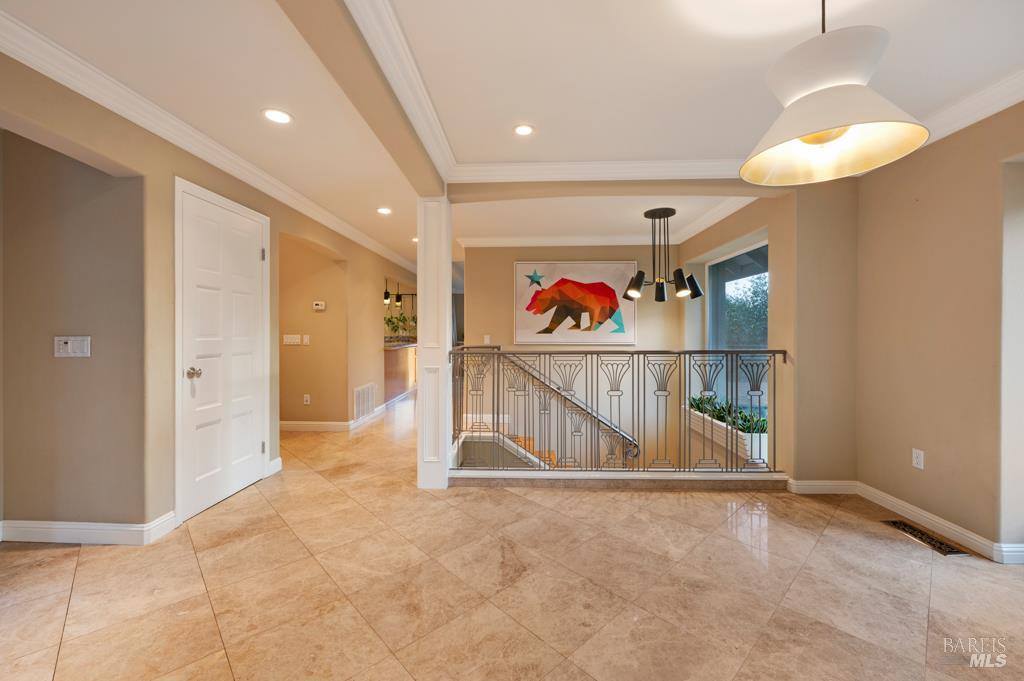 2531 Del Rosa Avenue, Santa Rosa, CA 95409