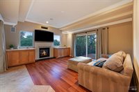 2531 Del Rosa Avenue, Santa Rosa, CA 95409