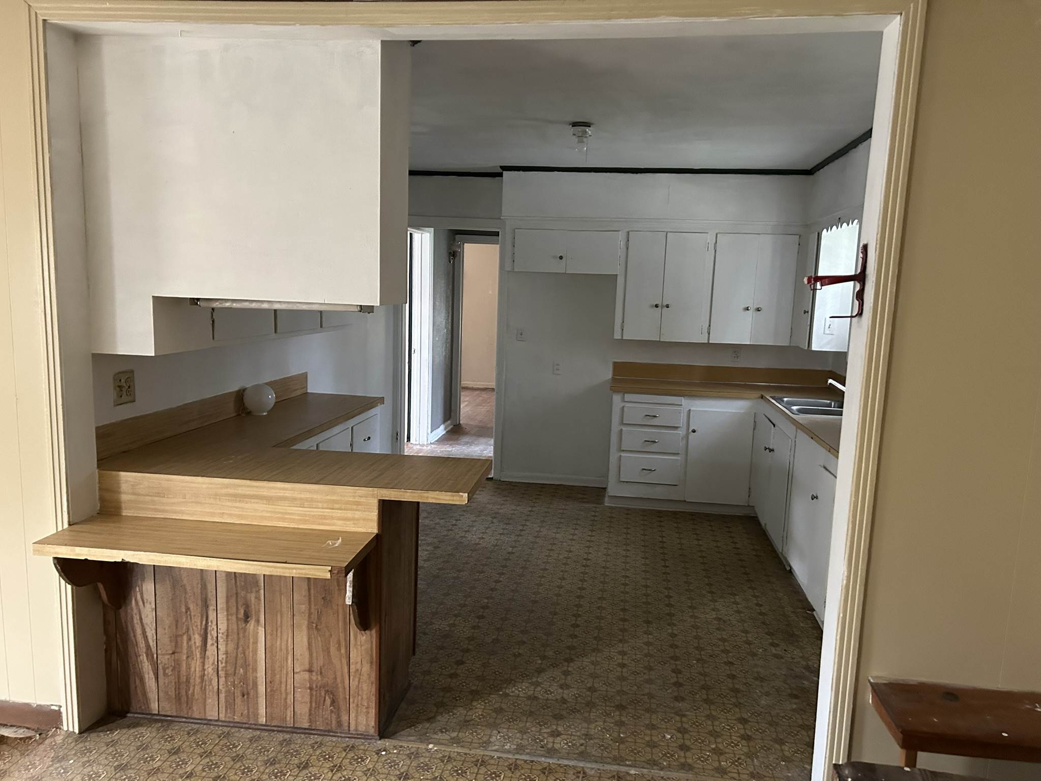 627 W Jefferson, Ville Platte, LA 70586