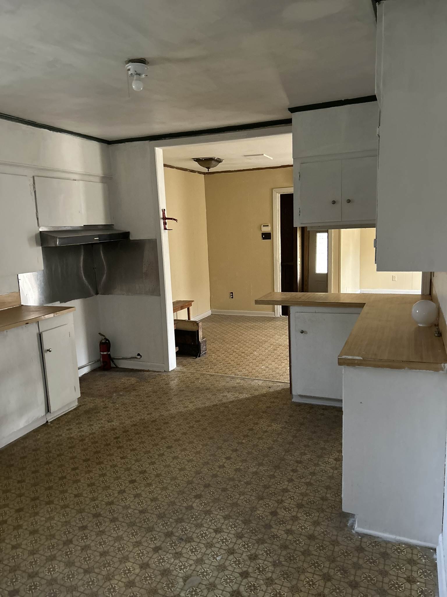 627 W Jefferson, Ville Platte, LA 70586