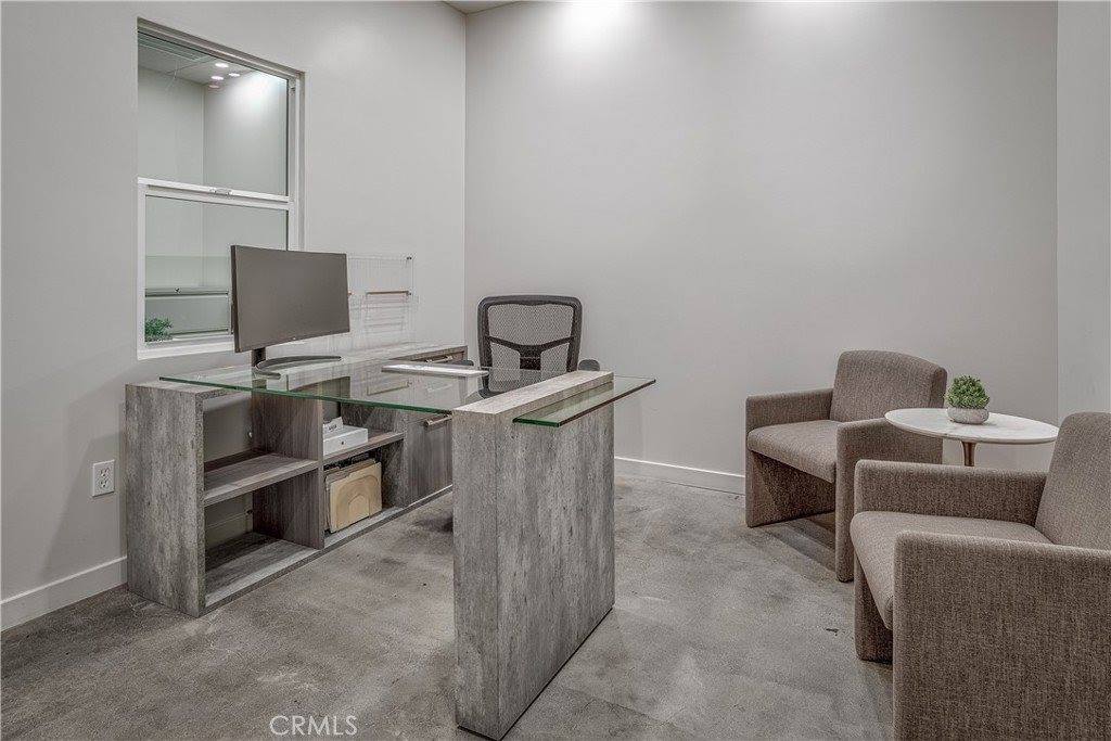 2921 West Burbank, Burbank, CA 91505