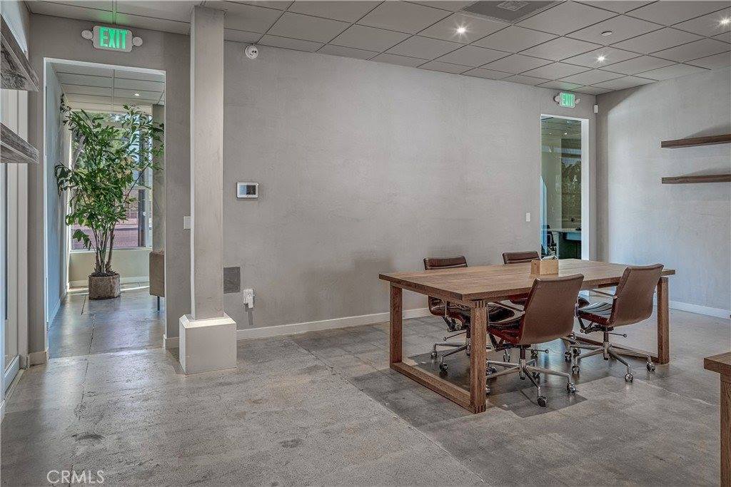 2921 West Burbank, Burbank, CA 91505