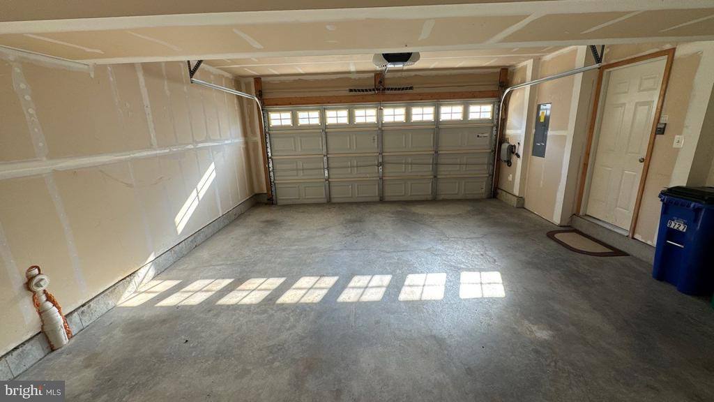 9727 June Flowers Way, Laurel, MD 20723