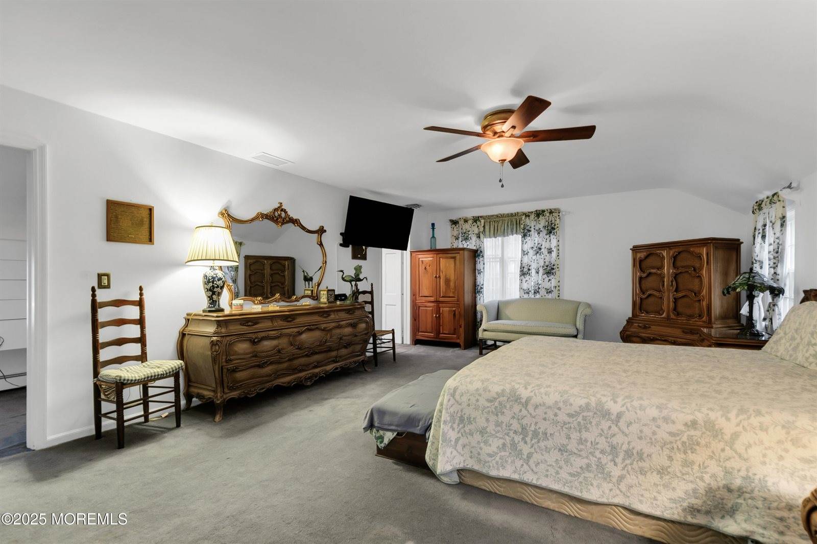 137 Bingham Avenue, Rumson, NJ 07760