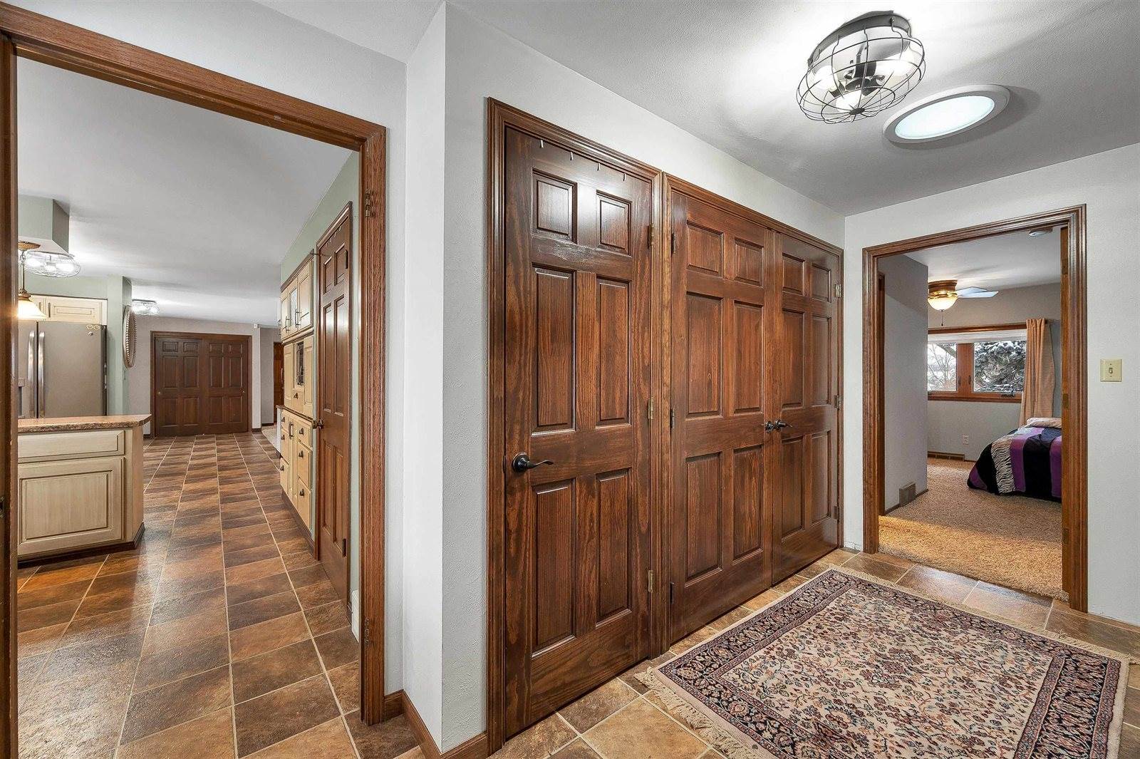 2780 South Ridge Road, Green Bay, WI 54304