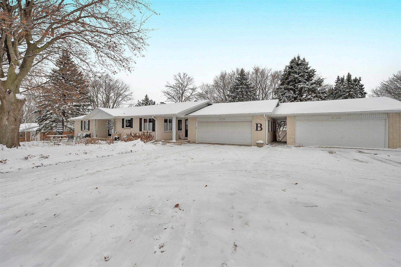2780 South Ridge Road, Green Bay, WI 54304