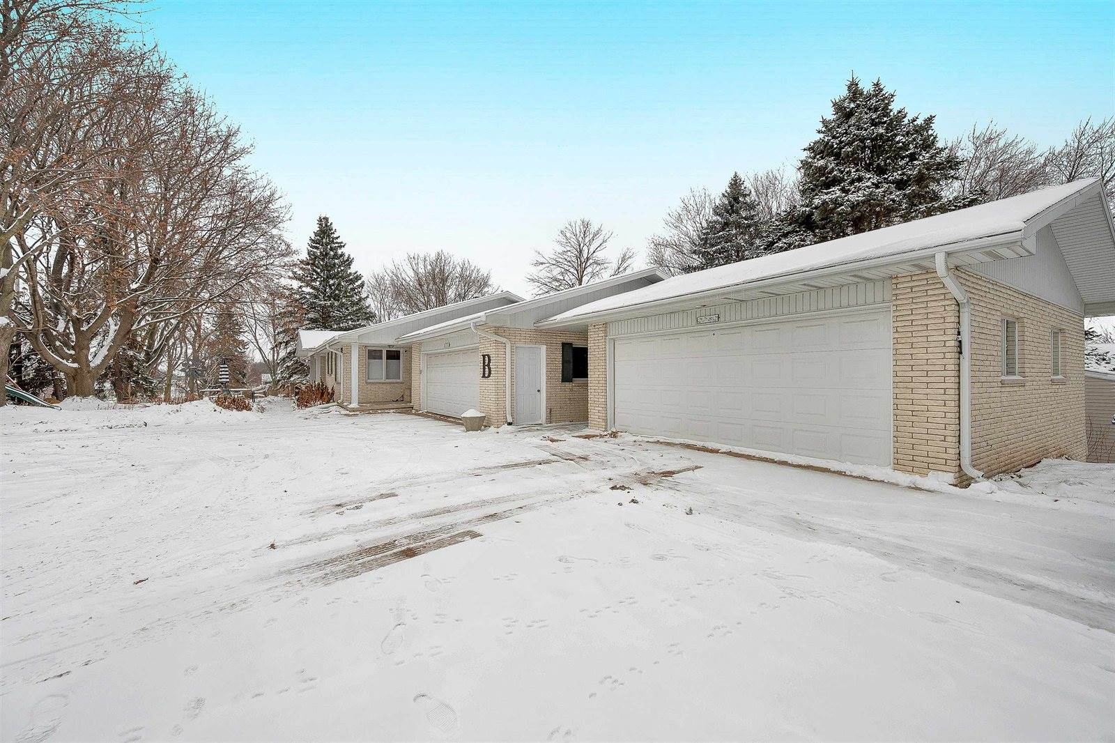 2780 South Ridge Road, Green Bay, WI 54304