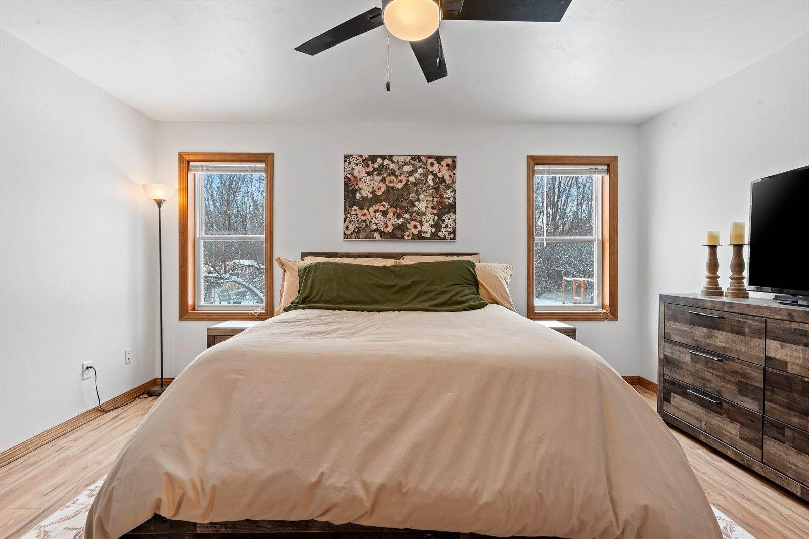 2280 Southern Cross Road, Green Bay, WI 54303