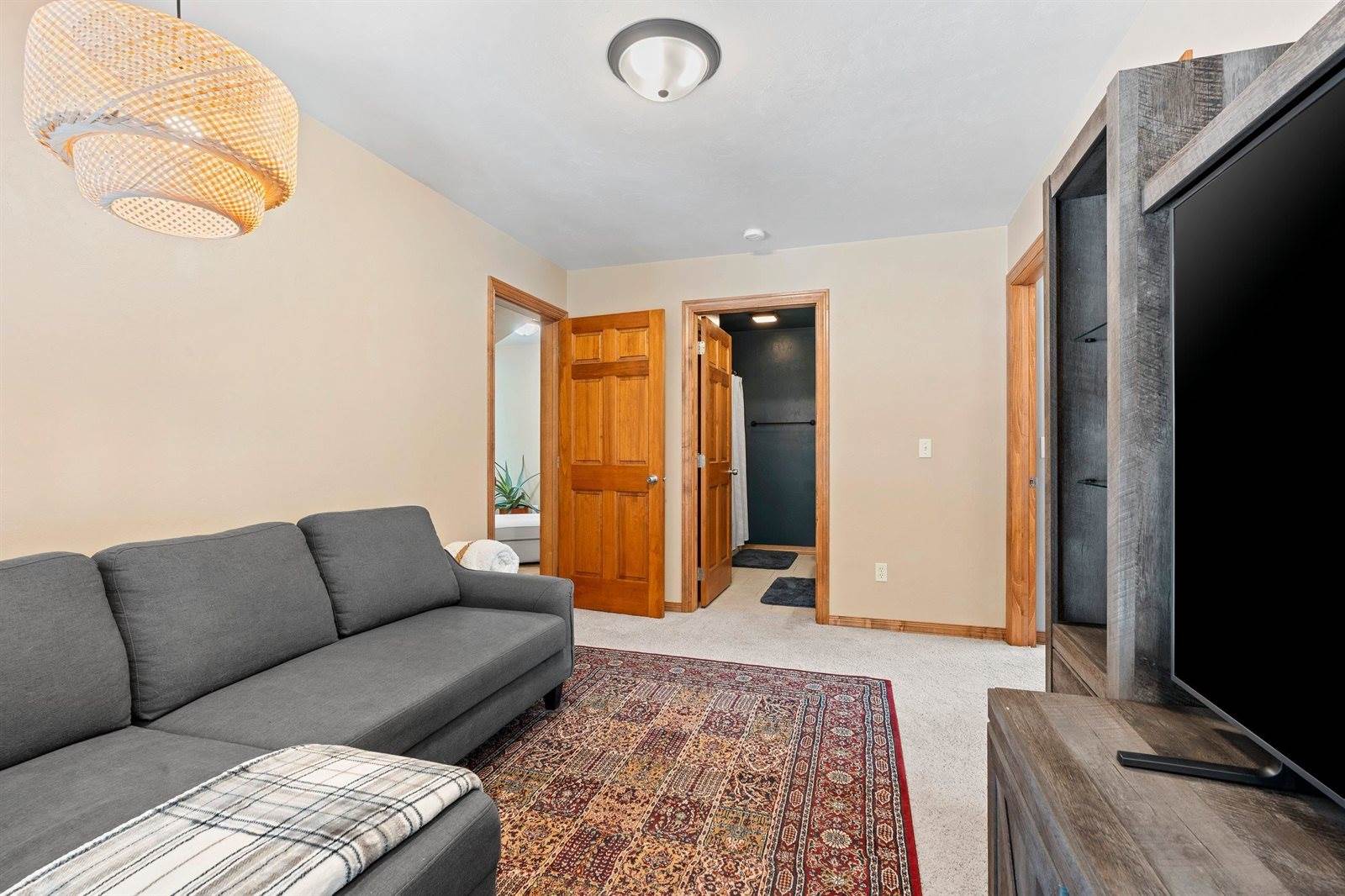 2280 Southern Cross Road, Green Bay, WI 54303