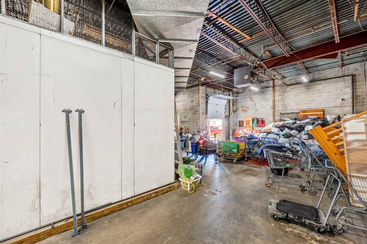 102 SW 11th St, Lawton, OK 73501