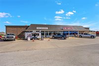 102 SW 11th St, Lawton, OK 73501