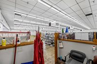 102 SW 11th St, Lawton, OK 73501