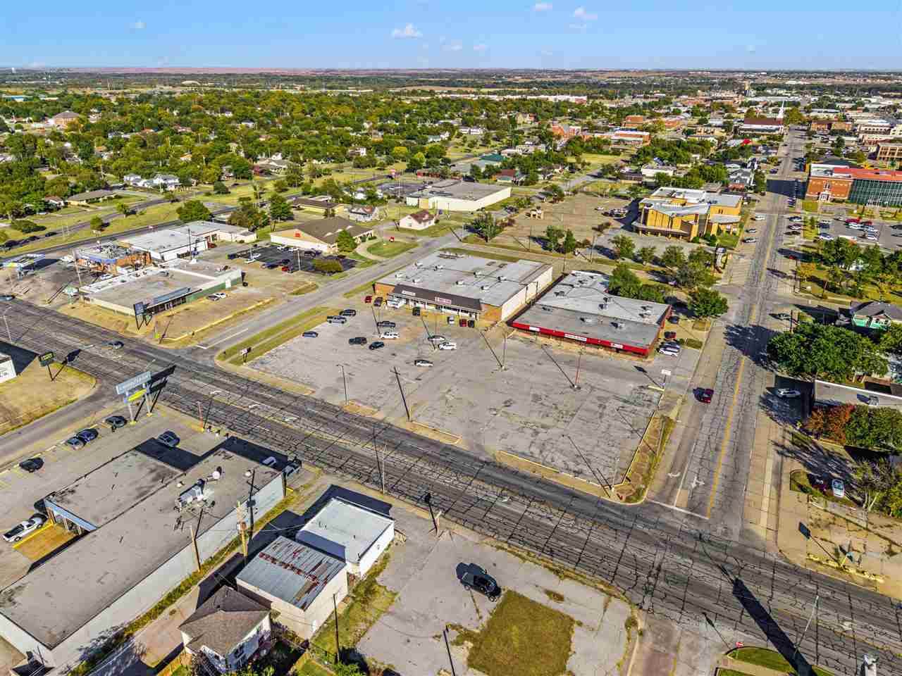 104 SW 11th, Lawton, OK 73501