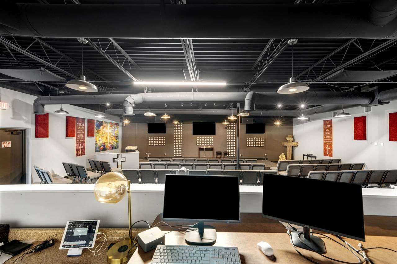 104 SW 11th, Lawton, OK 73501