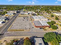 104 SW 11th, Lawton, OK 73501