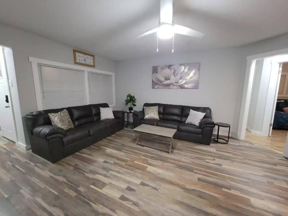 1430 NW Lindy Ave, Lawton, OK 73507